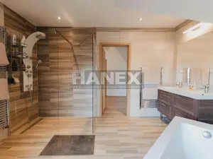 Prodej rodinného domu, Statenice, Úvozová, 192 m2