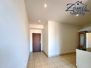Pronájem bytu 2+kk, Nové Strašecí, U Školy, 52 m2