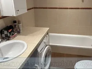 Pronájem pokoje, Praha - Troja, Krosenská, 18 m2