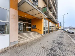 Prodej bytu 2+kk, Praha - Libeň, Českomoravská, 60 m2