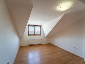 Pronájem bytu 2+kk, Olomouc, Javoříčská, 47 m2