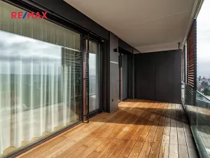 Prodej bytu 2+kk, Praha - Smíchov, Podbělohorská, 61 m2