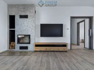 Prodej rodinného domu, Veselí nad Lužnicí, 242 m2