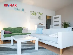 Prodej bytu 2+kk, Hradec Králové, Za Škodovkou, 68 m2