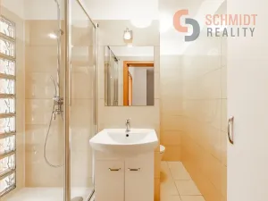 Prodej bytu 2+1, Břeclav, Na Valtické, 44 m2