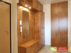 Pronájem bytu 3+kk, Praha, U Slovanky, 73 m2