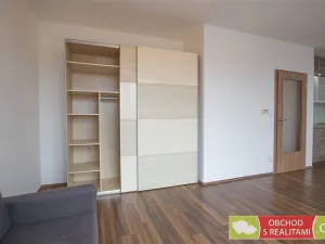 Pronájem bytu 2+kk, Přezletice, Pod Zahrady, 66 m2