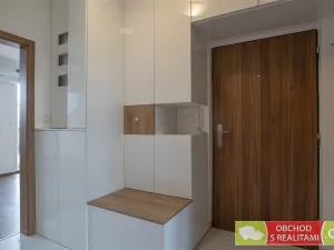 Pronájem bytu 2+kk, Přezletice, Pod Zahrady, 66 m2