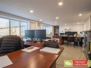 Pronájem skladu, Morašice, 2710 m2