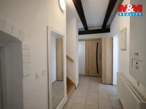 Prodej rodinného domu, Postoloprty - Levonice, 190 m2