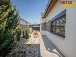 Prodej rodinného domu, Pohořelice, U Větrolamu, 160 m2