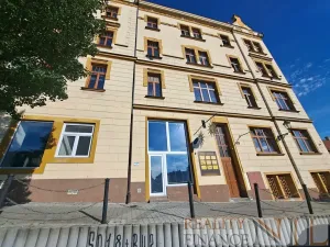 Pronájem obchodního prostoru, Plzeň, Na Roudné, 25 m2