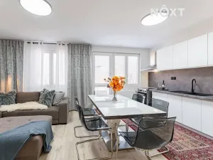 Prodej ubytování, Staré Město, 66 m2