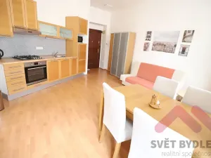 Pronájem bytu 2+kk, Praha - Nové Město, Koubkova, 52 m2