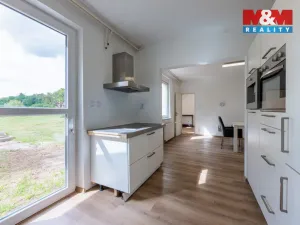 Prodej rodinného domu, Karlovy Vary - Bohatice, Na Stezce, 182 m2