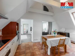 Prodej rodinného domu, Karlovy Vary - Bohatice, Na Stezce, 182 m2