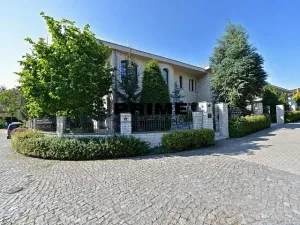 Pronájem vily, Praha - Nebušice, Spojová, 560 m2