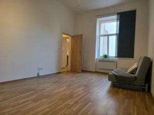 Pronájem bytu 1+1, Brno, Kabátníkova, 40 m2