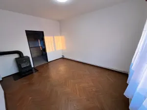 Pronájem bytu 2+1, Turnov, U Lomu, 36 m2