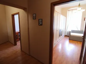 Pronájem bytu 2+1, Karlovy Vary, I. P. Pavlova, 54 m2