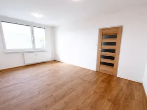 Pronájem bytu 2+kk, Praha - Libuš, Na domovině, 37 m2