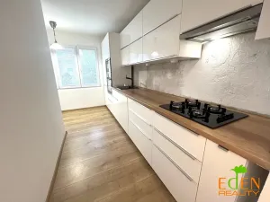 Pronájem bytu 3+1, Plzeň, Družby, 77 m2