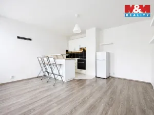 Pronájem bytu 2+kk, Praha - Kyje, Lipnická, 38 m2