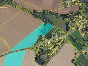 Prodej pole, Křenov, 140230 m2