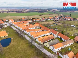 Prodej rodinného domu, Jankov - Holašovice, 250 m2