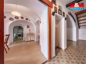 Prodej rodinného domu, Jankov - Holašovice, 250 m2