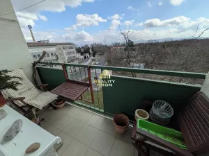 Prodej bytu 3+1, Dubí, Tovární, 81 m2