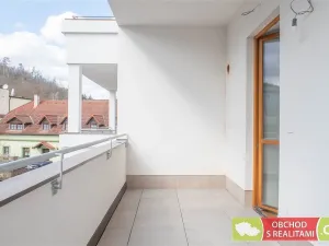 Pronájem bytu 2+kk, Praha, Na Výšince, 38 m2