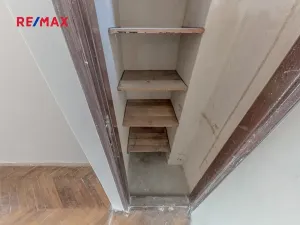 Prodej bytu 1+1, Praha - Smíchov, Holečkova, 24 m2