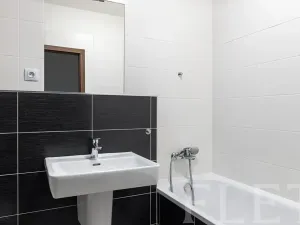 Pronájem bytu 1+kk, Praha - Stodůlky, náměstí Junkových, 32 m2