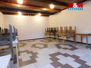 Pronájem restaurace, Kasejovice, 700 m2