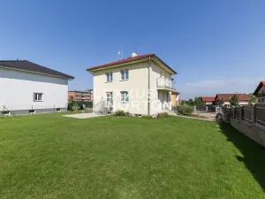Pronájem rodinného domu, Průhonice, Pod Valem II., 325 m2
