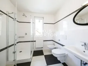 Pronájem rodinného domu, Průhonice, Pod Valem II., 325 m2