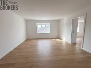 Pronájem kanceláře, Blatná, náměstí Míru, 370 m2
