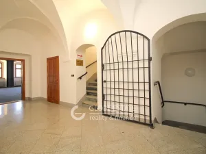 Prodej kanceláře, Jihlava, Masarykovo náměstí, 1141 m2