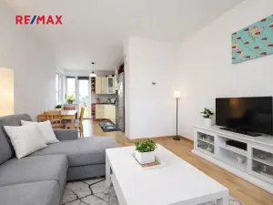 Prodej bytu 2+kk, Roztoky, Masarykova, 57 m2