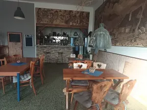 Pronájem restaurace, Holešov, 96 m2