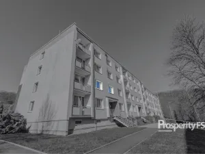 Pronájem bytu 1+1, Ústí nad Labem - Neštěmice, Hluboká, 37 m2