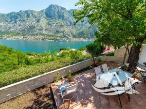 Prodej rodinného domu, Kotor, Černá Hora, 125 m2