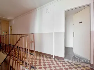 Prodej bytu 2+1, Děčín, Jezdecká, 57 m2