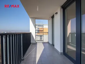 Prodej bytu 1+kk, Praha - Ruzyně, Stočesova, 30 m2