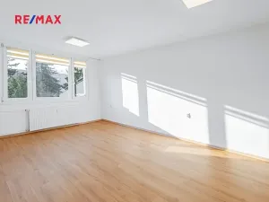 Pronájem bytu 1+1, Jindřichův Hradec, 39 m2