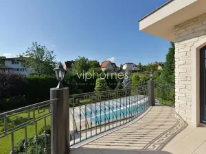 Pronájem vily, Praha - Nebušice, 400 m2