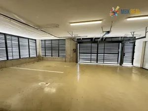 Pronájem garážového stání, Brno, Kociánka, 18 m2