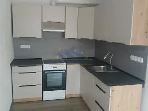 Pronájem bytu 2+kk, Hořovice, Višňová, 43 m2