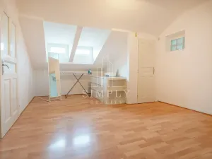 Prodej činžovního domu, Říčany, Legií, 500 m2